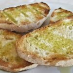 bruschetta, garlic toast, white bread-603115.jpg